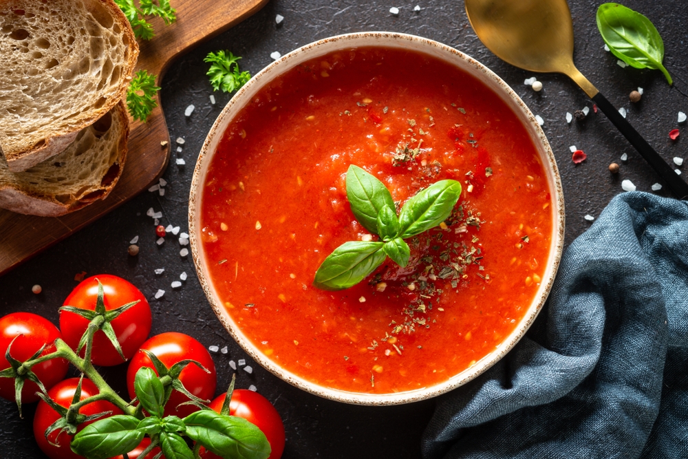 Recept rajčatová polévka z protlaku